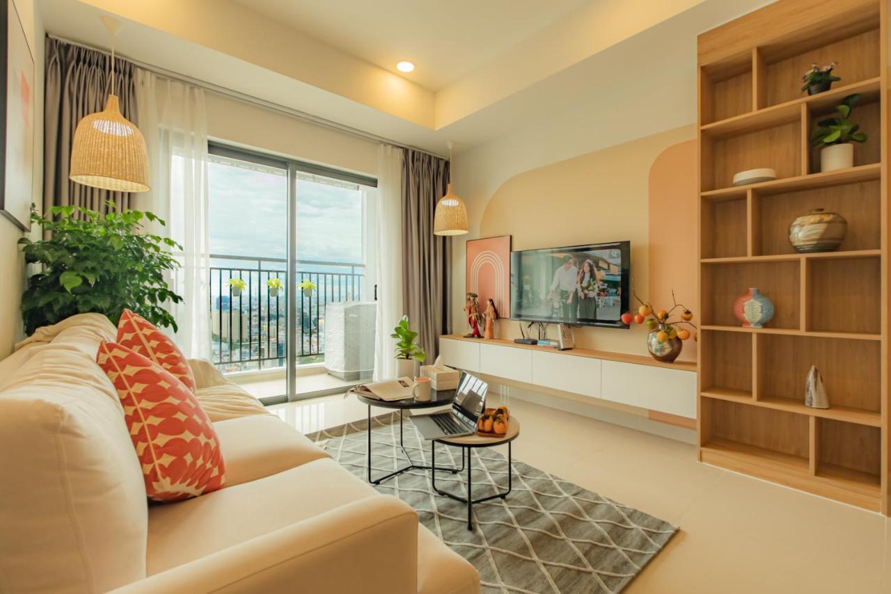 9Trip Stay In Soho Residence - 3 Bedrooms Apartment In District 1, Next To Bui Vien Walking Street - Free Saigon Nightlife Walking Tour Хошимин Экстерьер фото