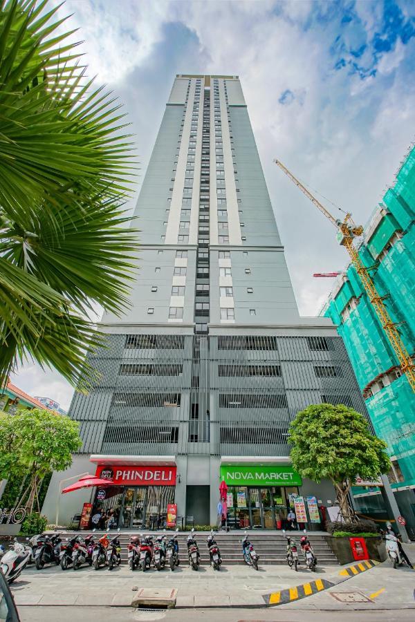 9Trip Stay In Soho Residence - 3 Bedrooms Apartment In District 1, Next To Bui Vien Walking Street - Free Saigon Nightlife Walking Tour Хошимин Экстерьер фото